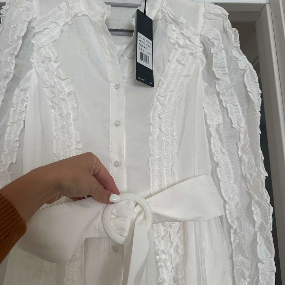 Elliatt Madison Maxi Dress in White